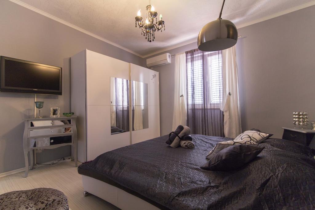Villa Long Island Luxury Residence, Sali Dugi Otok-Private Parking,Next To Beach Екстериор снимка